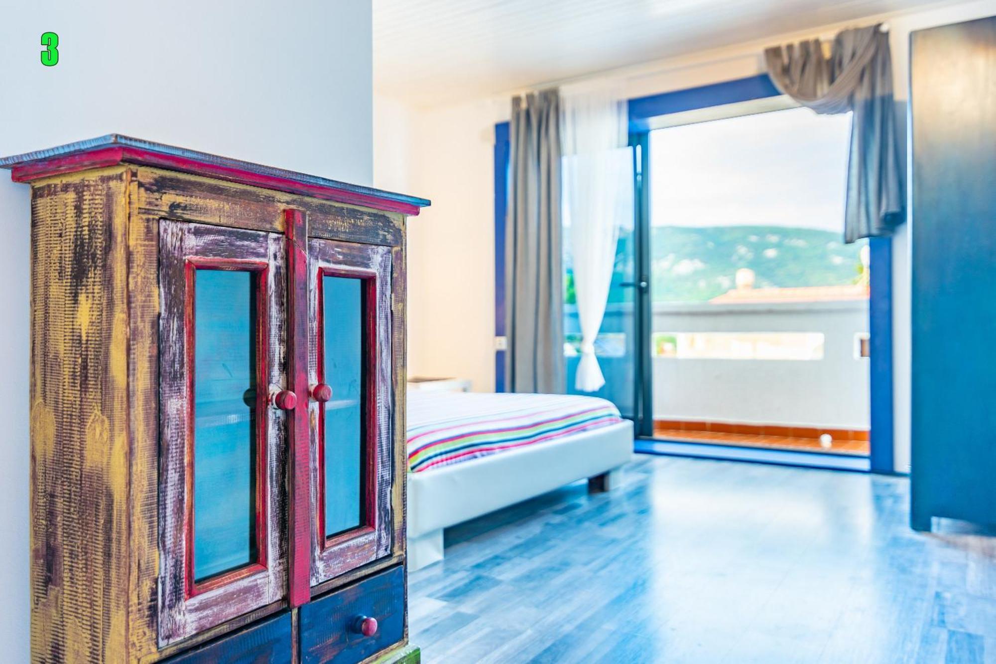 Apartment Dreamland